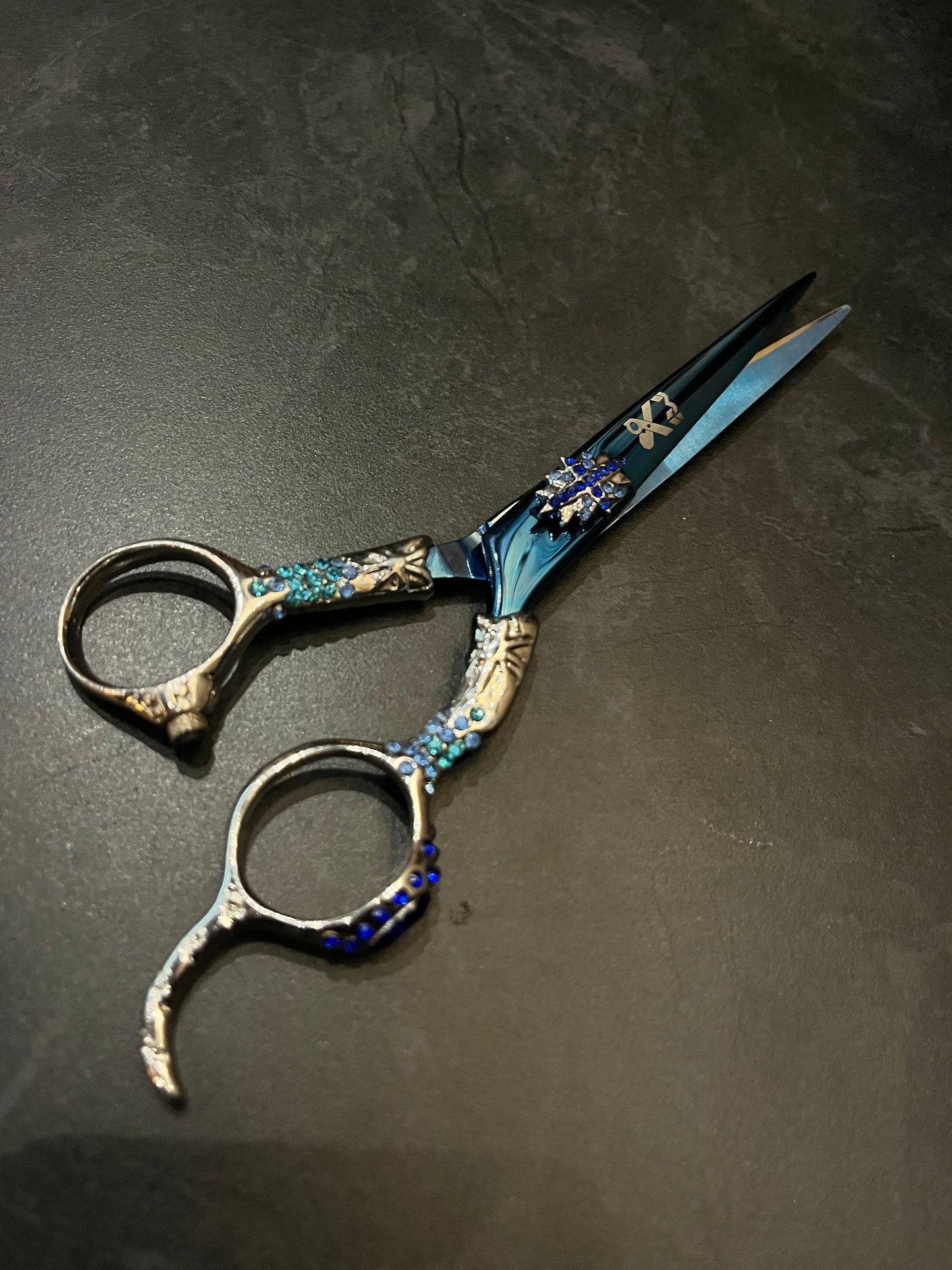 Elegant Blue Crystal Hair Cutting Scissors